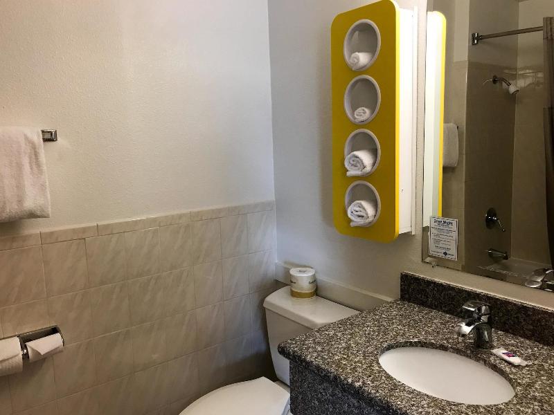 Motel 6 Concord, CA image