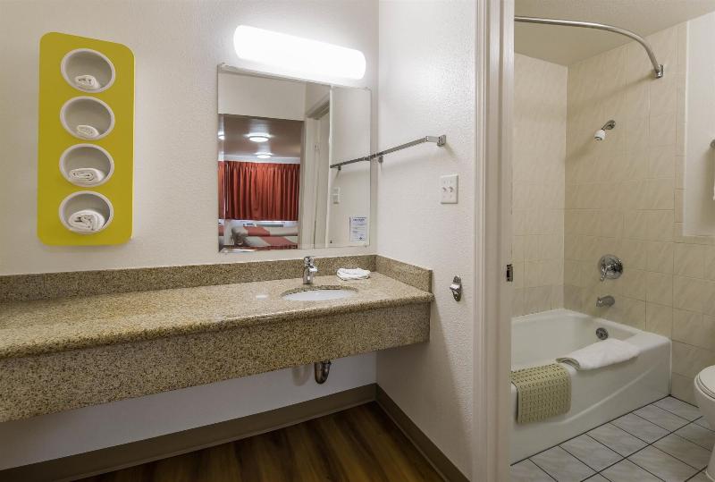 Motel 6 Concord, CA image