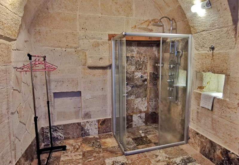 Cave Konak Hotel
