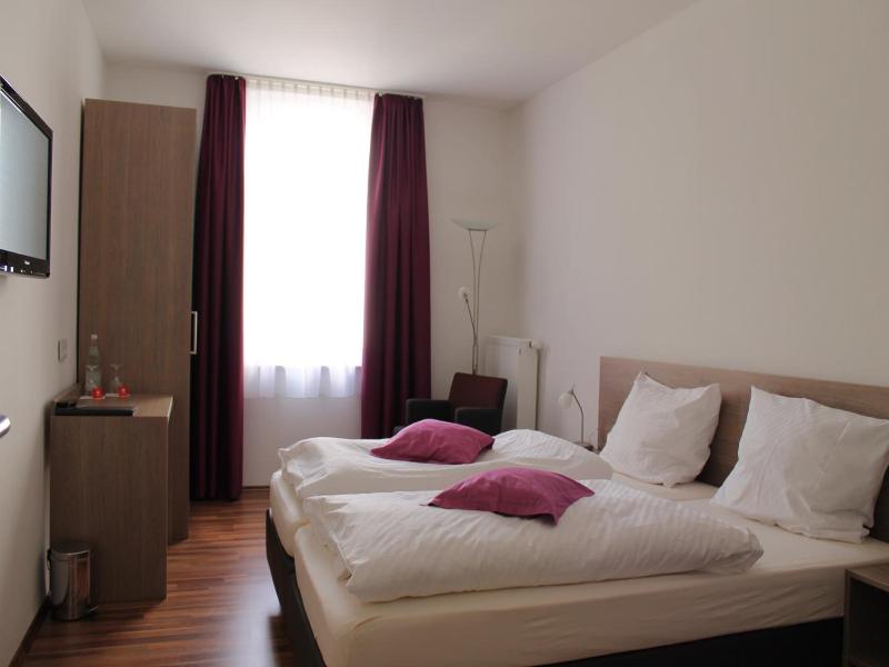 RheinHotel Arte image