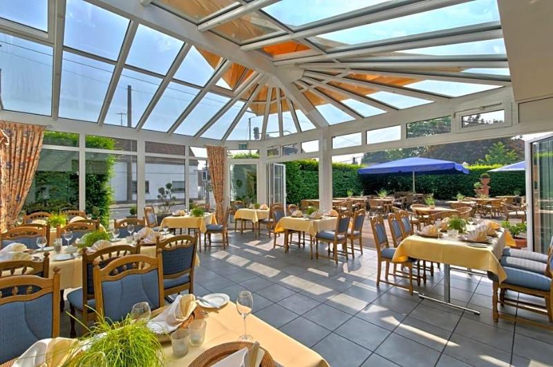 Landhotel Lohmann image