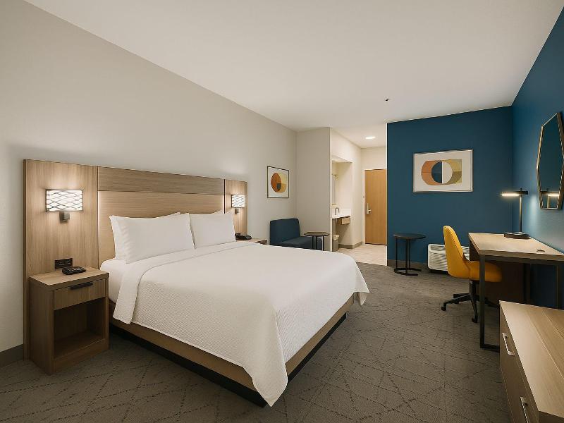 Holiday Inn Express & Suites Alliance image