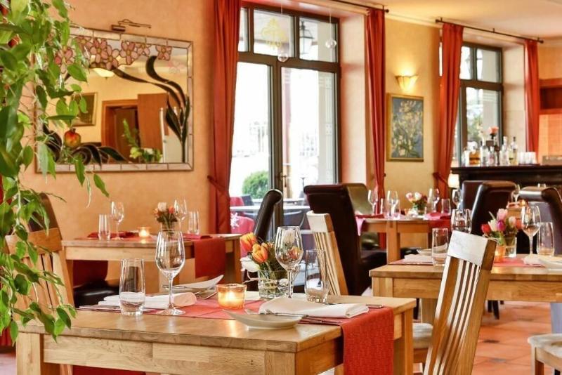 Waldhotel Rheinbach image
