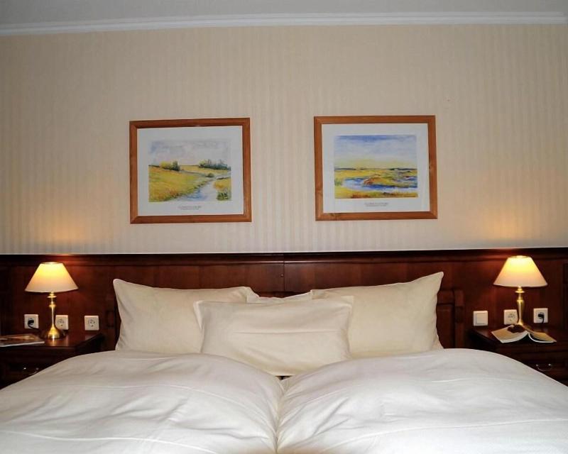 Waldhotel Rheinbach image