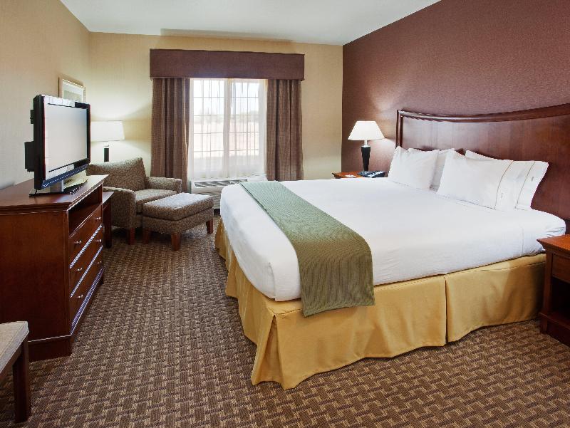 Holiday Inn Express Willows image