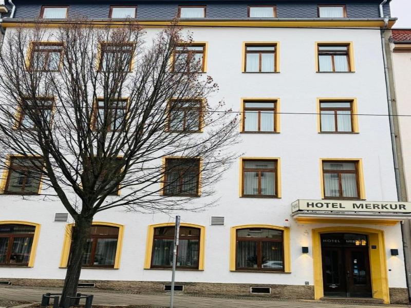 Hotel Merkur image