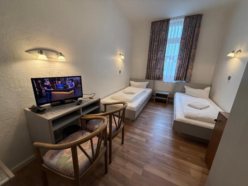 Hotel Merkur image