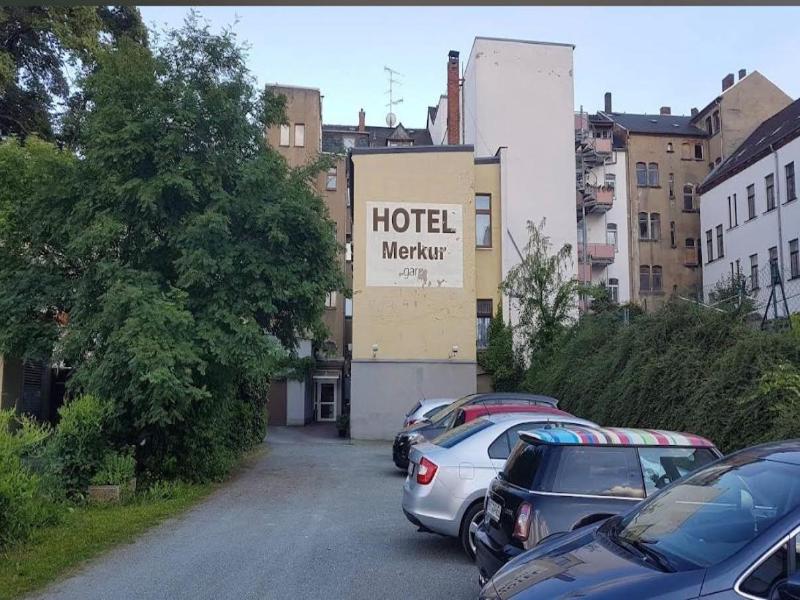 Hotel Merkur image