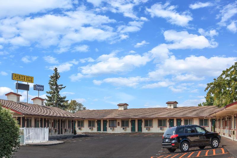 Travelodge by Wyndham Pioneer Villa image