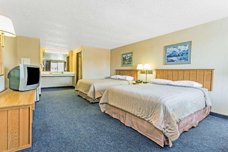 Travelodge by Wyndham Pioneer Villa image