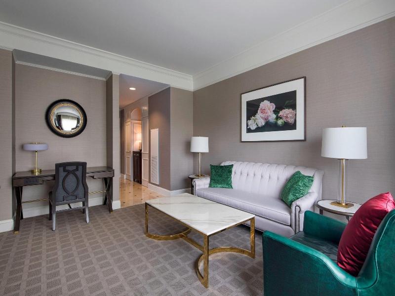 The Ballantyne, a Luxury Collection Hotel, Charlot image