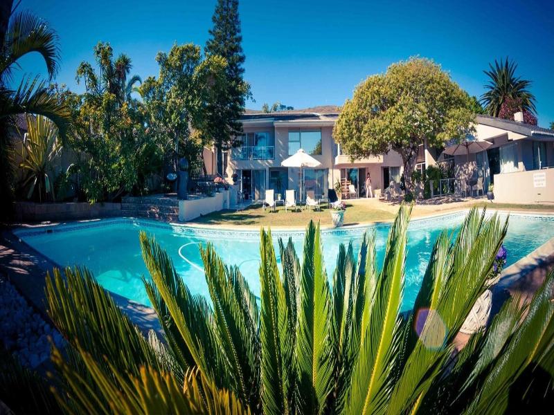 Capo Cabana Guest House image
