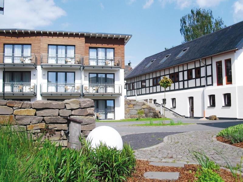 Country Partner Golf Club Gut Heckenhof image