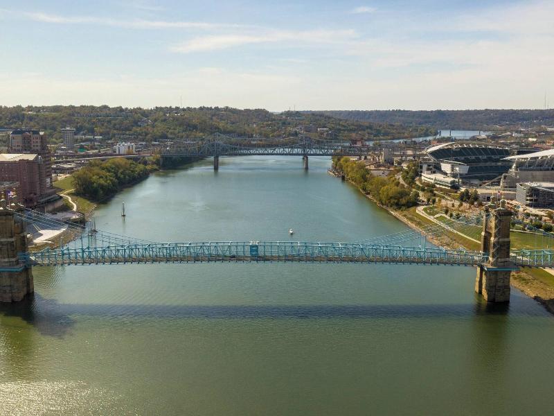 Cincinnati Marriott at RiverCenter image