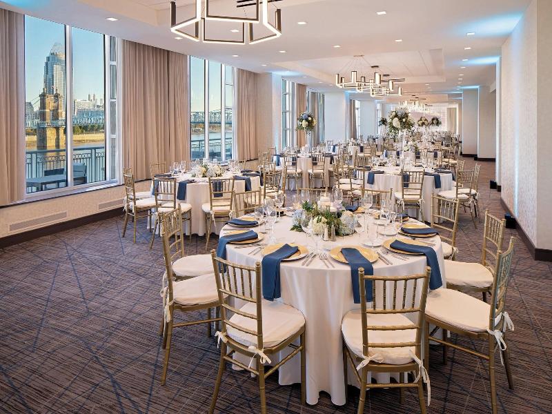 Cincinnati Marriott at RiverCenter image