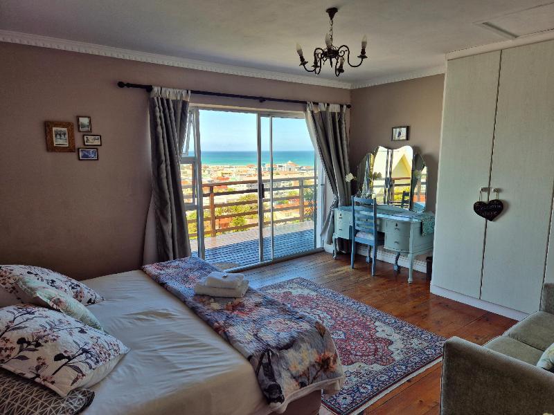 Bluebottle Guesthouse image