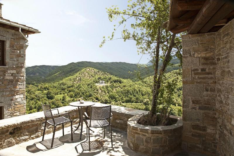 Kipi Suites image