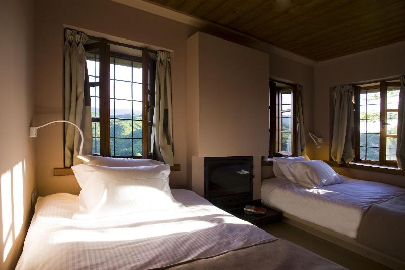 Kipi Suites image