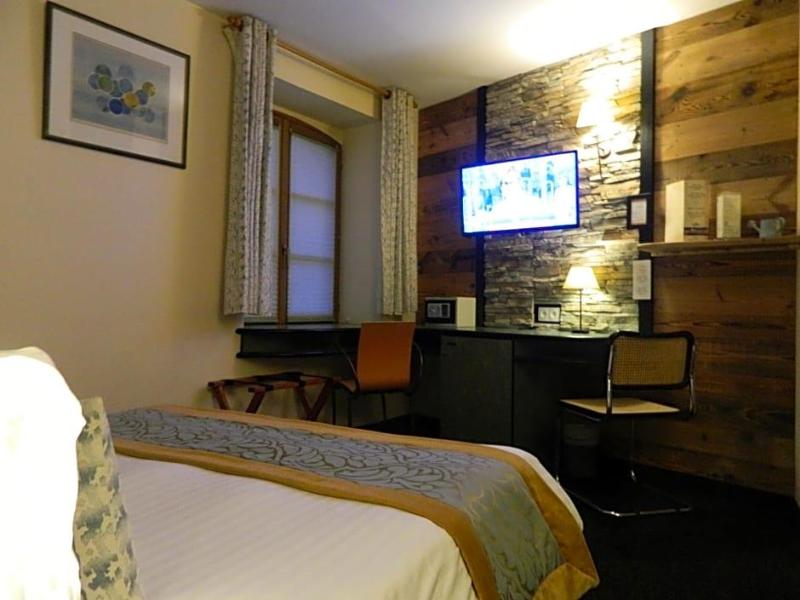 Hostellerie du Château image