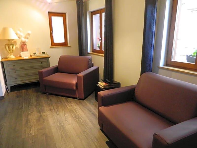 Hostellerie du Château image