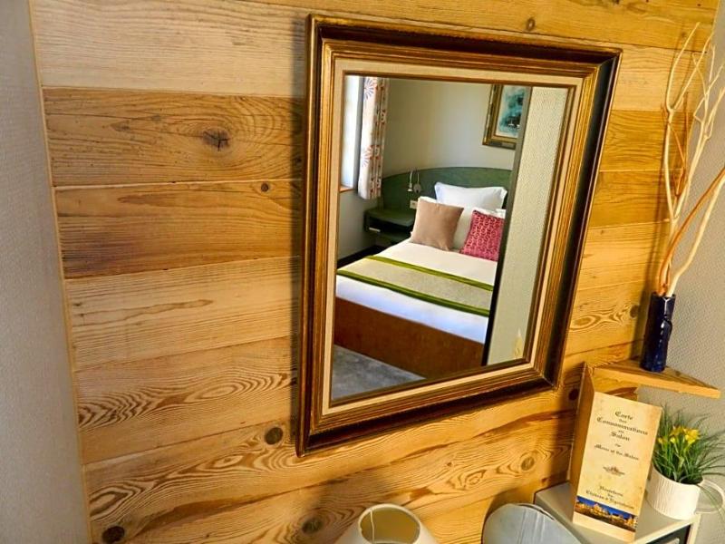 Hostellerie du Château image