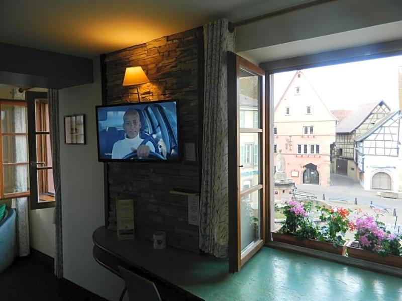 Hostellerie du Château image