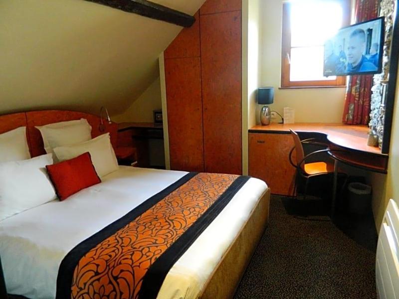 Hostellerie du Château image