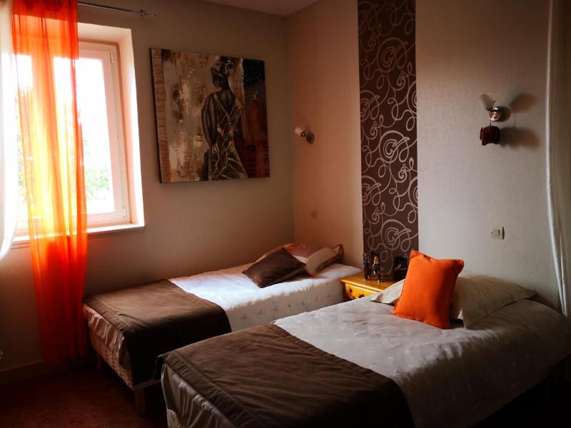 Logis Ô Fil de l'Ô image