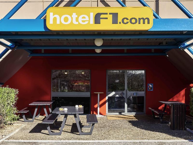 HotelF1 Compiègne image