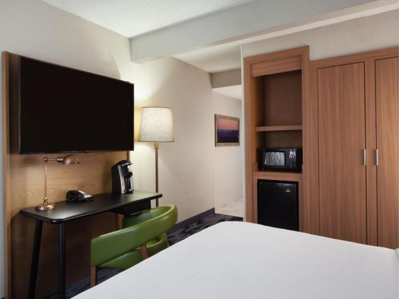 Fairfield Inn & Suites by Marriott Charleston image