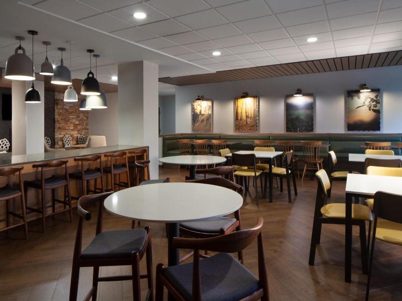 Fairfield Inn & Suites by Marriott Charleston image