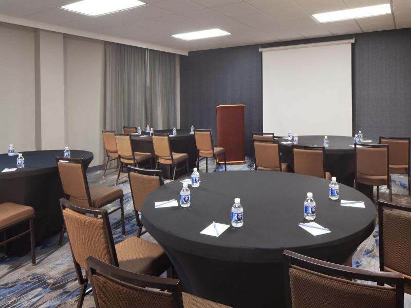 Fairfield Inn & Suites by Marriott Charleston image