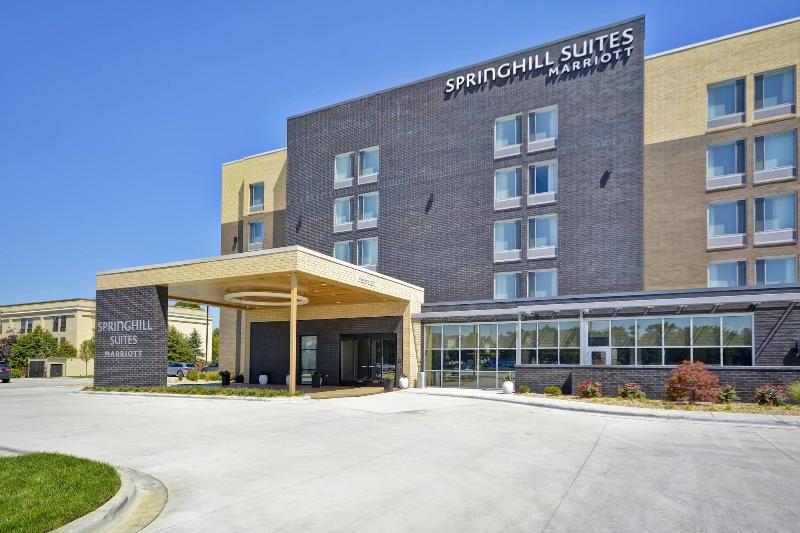 Hotel SpringHill Suites Cincinnati Blue Ash