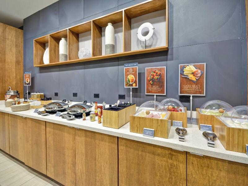 Springhill Suites Cincinnati Blue Ash image