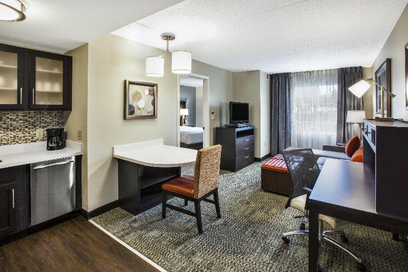Staybridge Suites Cleveland East Mayfield Hts. photo 18