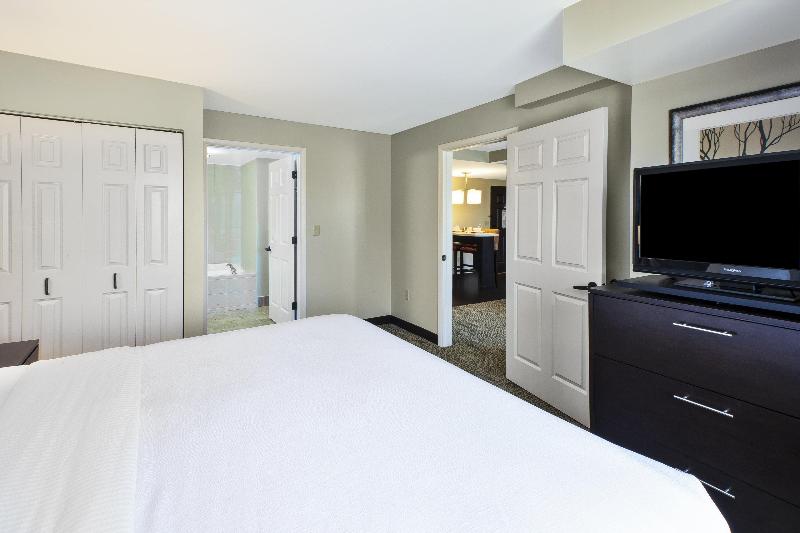 Staybridge Suites Cleveland East Mayfield Hts. photo 16