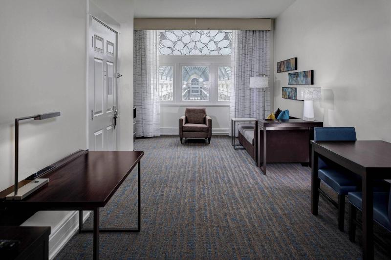 Residence Inn by Marriott Cleveland Downtown image