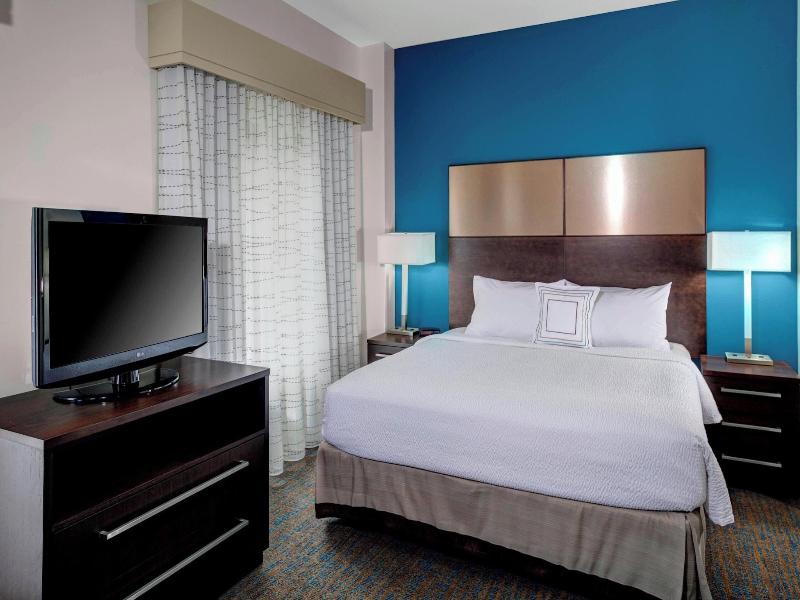 Residence Inn by Marriott Cleveland Downtown image