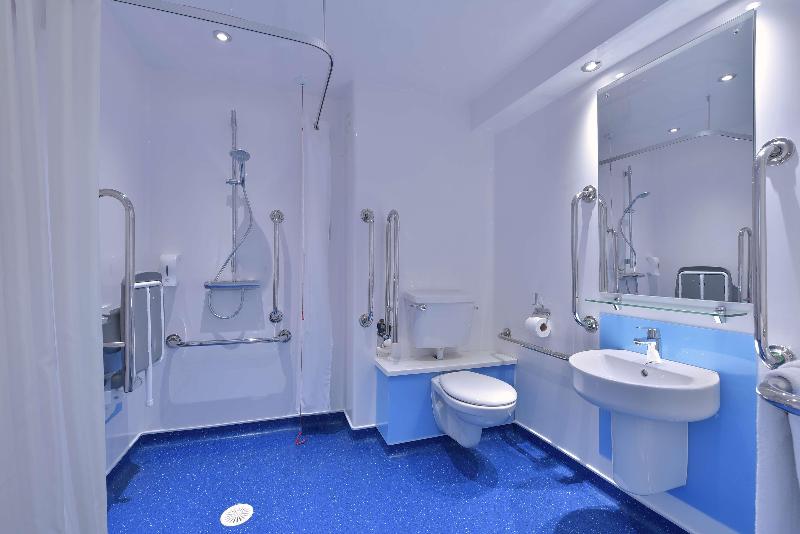 Travelodge Cambridge Central image