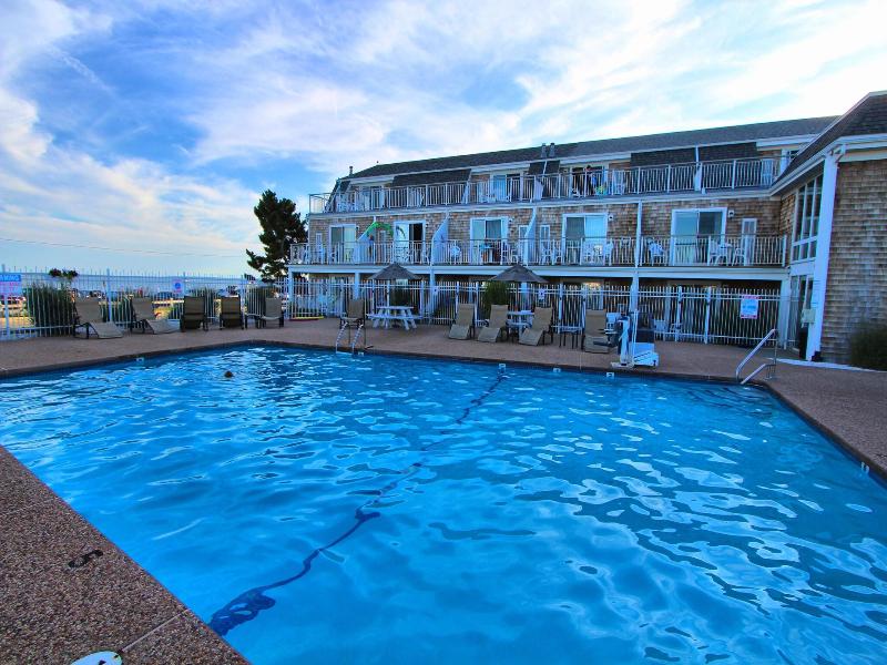 InnSeason Captain's Quarters image