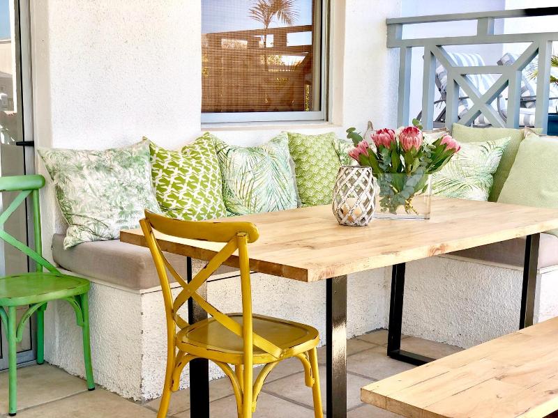 5 Options - Guest House image