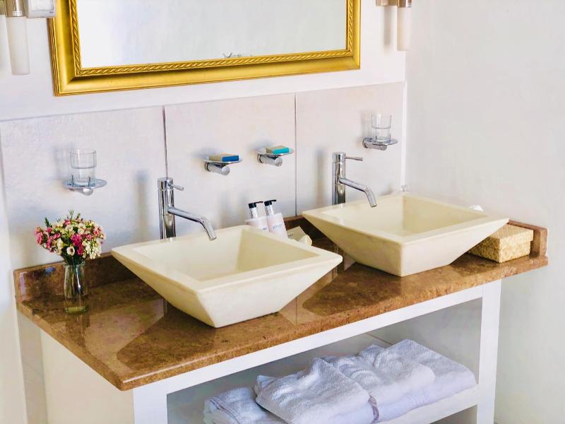 5 Options - Guest House image