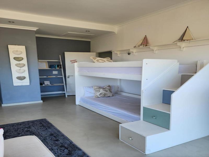 5 Options - Guest House image