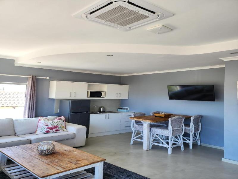 5 Options - Guest House image
