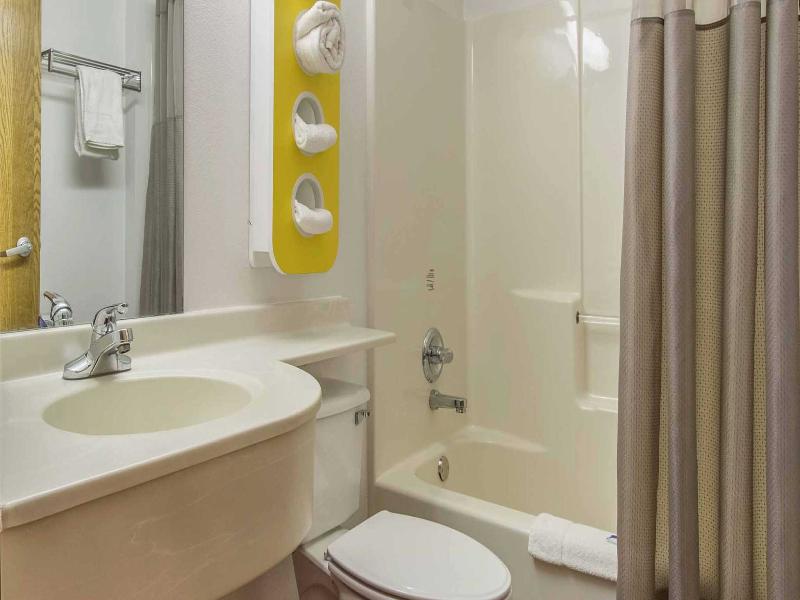 Motel 6 Streetsboro, Oh GA image