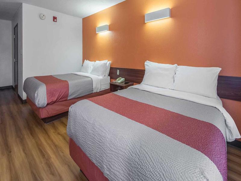 Motel 6 Streetsboro, Oh GA image