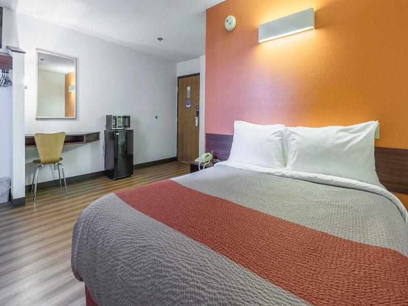 Motel 6 Streetsboro, Oh GA image