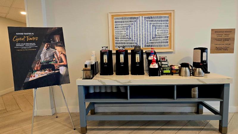 Staybridge Suites Calgary Airport Staybridge Suites Calgary Airport