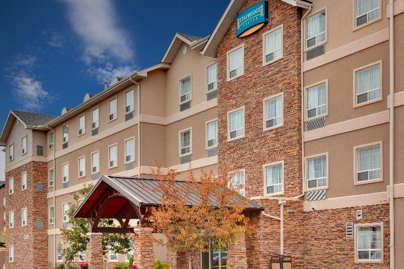 Staybridge Suites Calgary Airport Staybridge Suites Calgary Airport