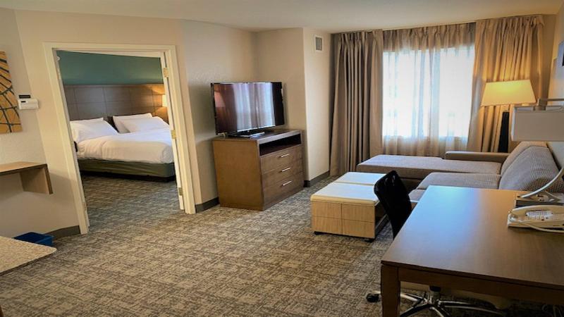 Staybridge Suites Calgary Airport Staybridge Suites Calgary Airport